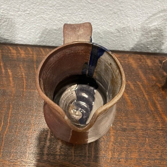 Handcrafted Art Studio Stoneware‎ Pottery Mug Artist Signed Sz 5" X 3.5" - Picture 4 of 7